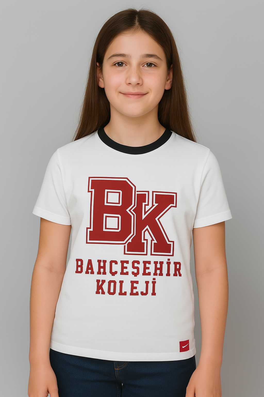 Bahçeşehir Siyah Yaka Kırmızı Beyaz Tişört