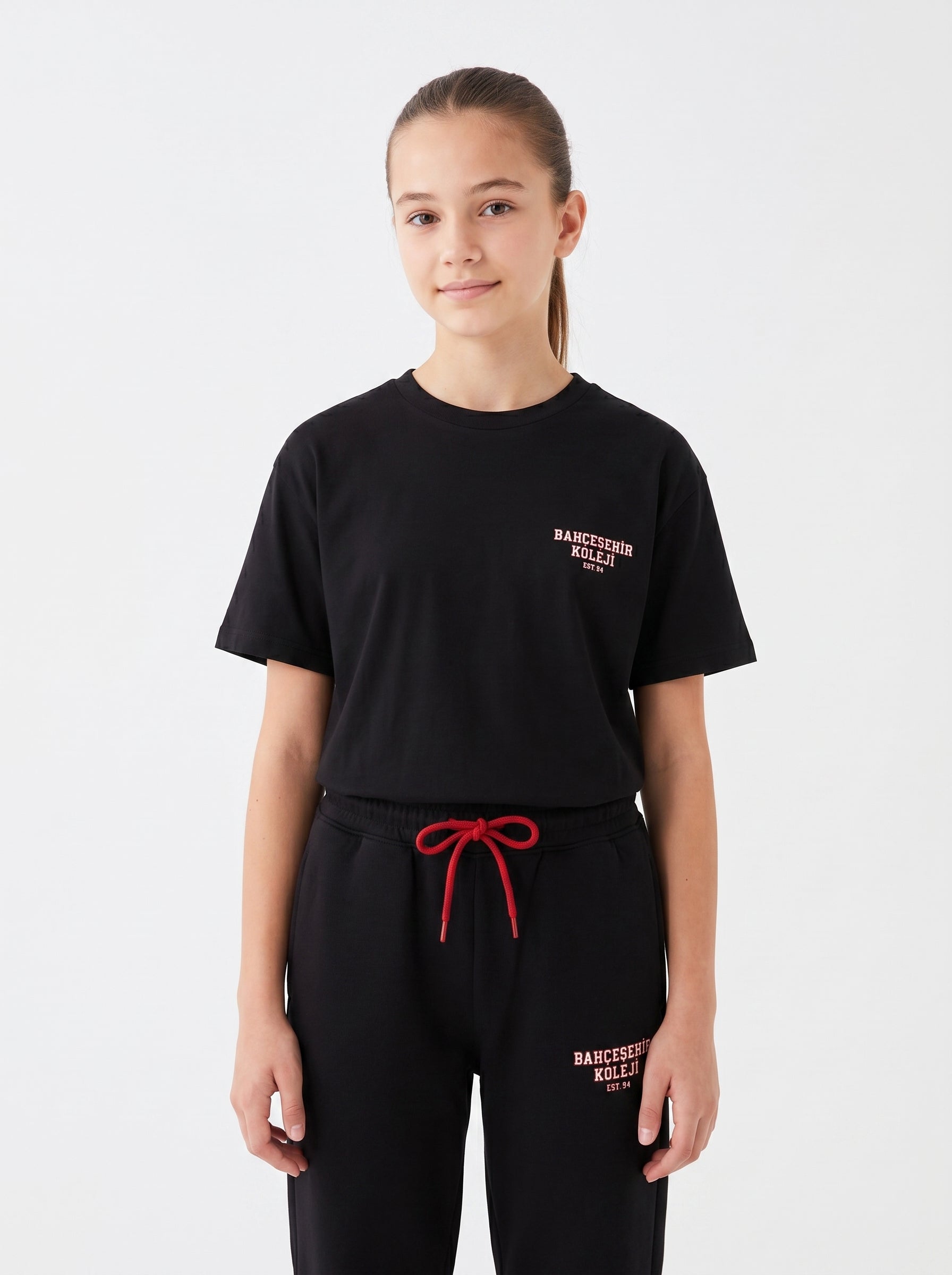 Bahçeşehir Koleji 26-27 Yeni Sezon Siyah T-Shirt